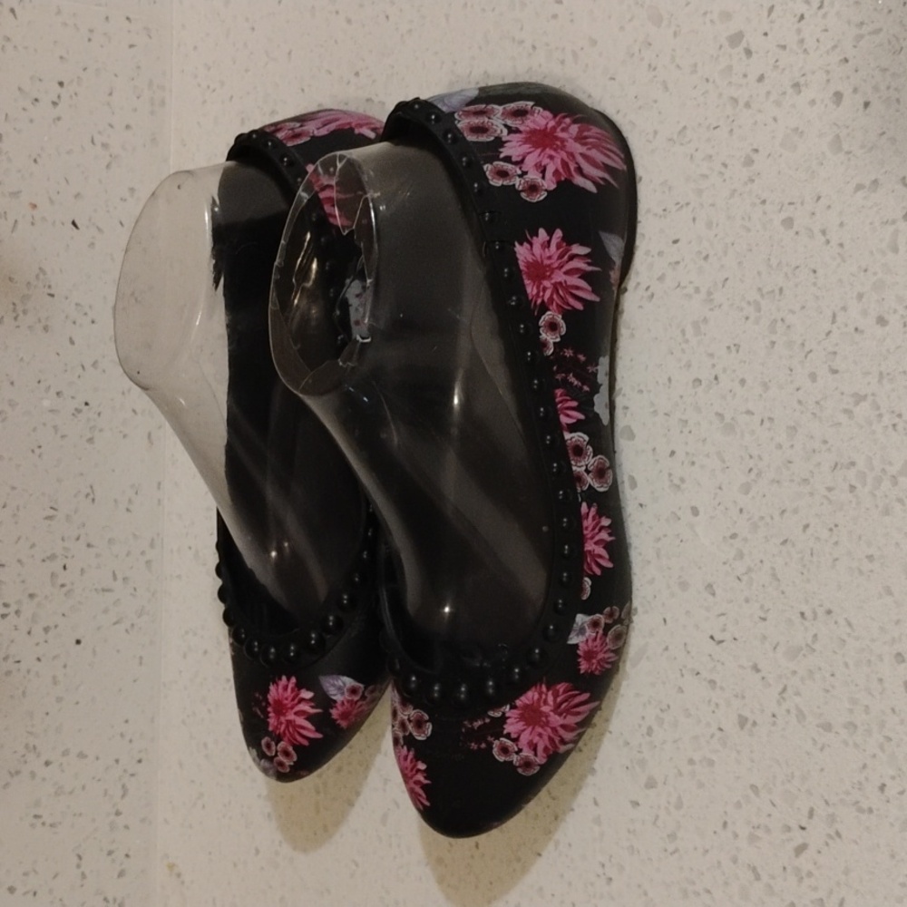 CROCS Size 7 Women Shoes - Picture 3 of 7